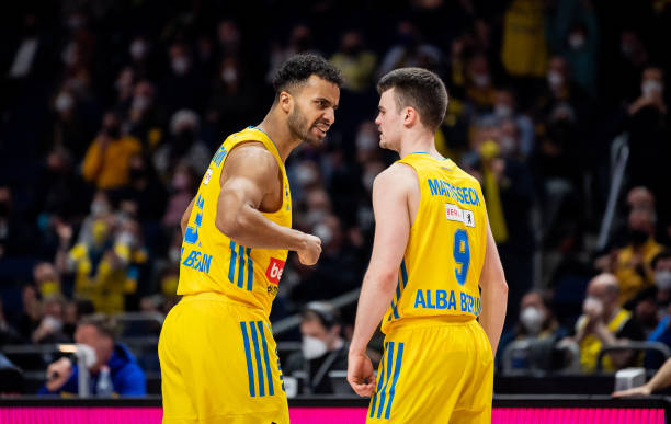 场竞争尤为 场竞争尤为